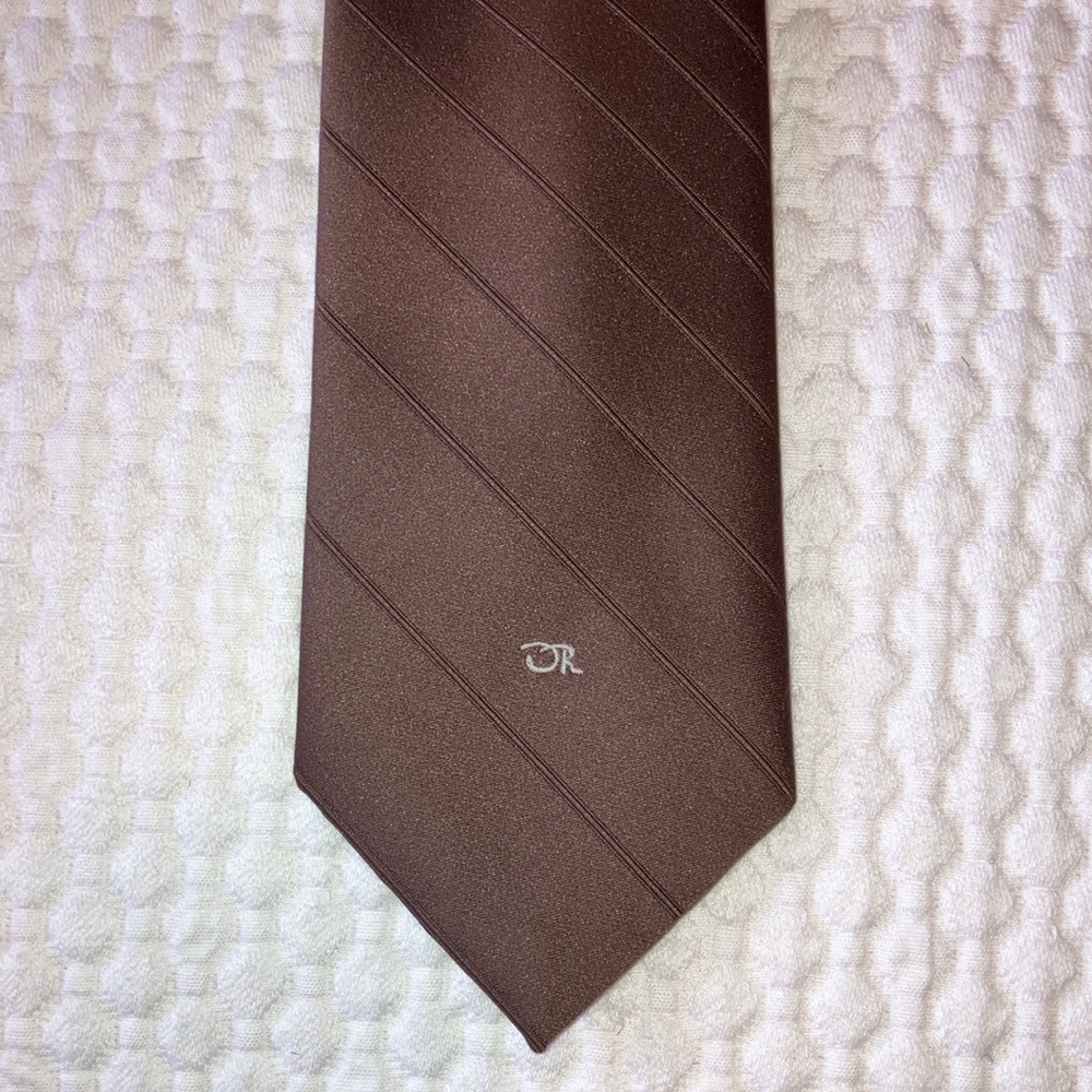 Oscar de la Renta vintage retro polyester tie, diagonal barcode stripe, 70s 80s